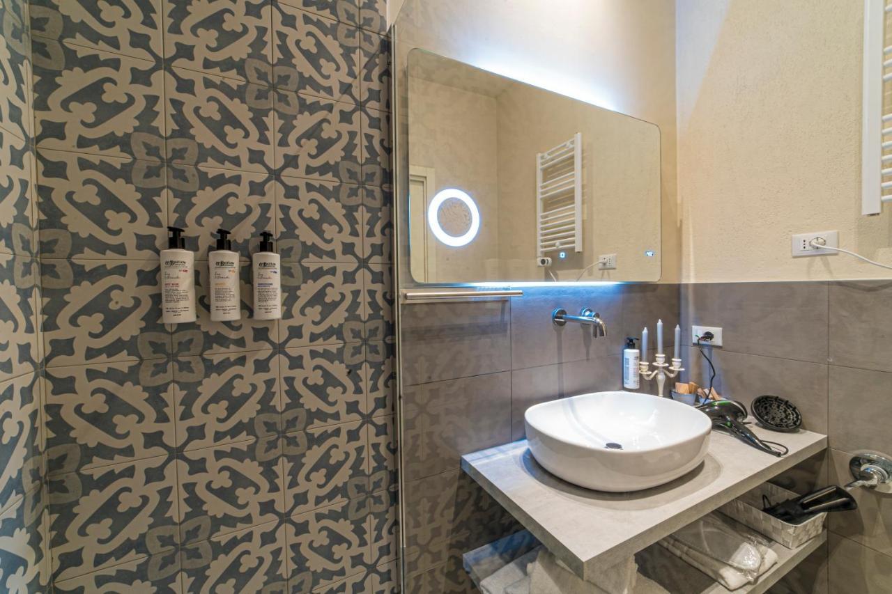 B&B Smartfit House - Room & Relax In Pescara Exteriör bild