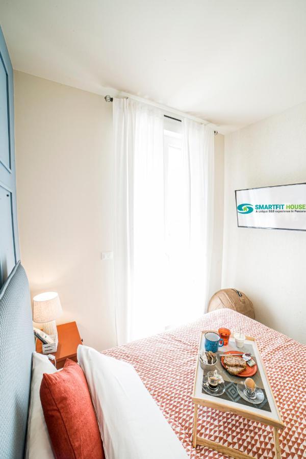 B&B Smartfit House - Room & Relax In Pescara Exteriör bild