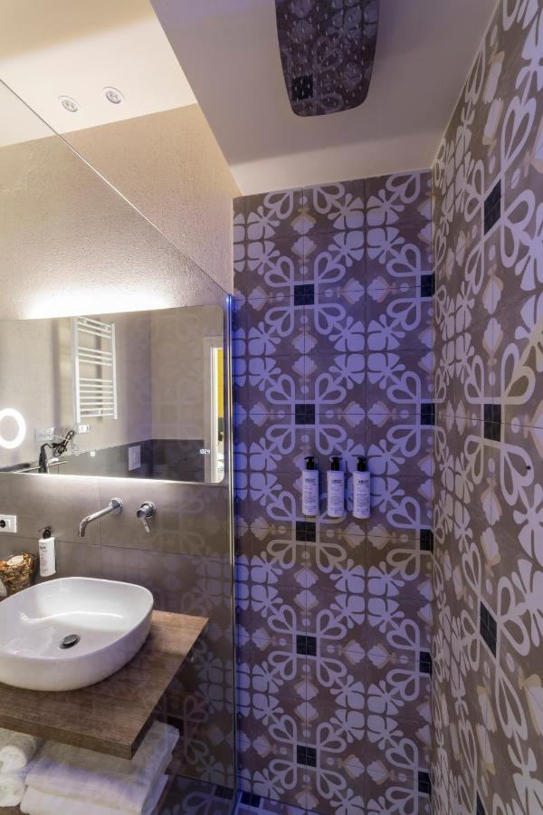 B&B Smartfit House - Room & Relax In Pescara Exteriör bild