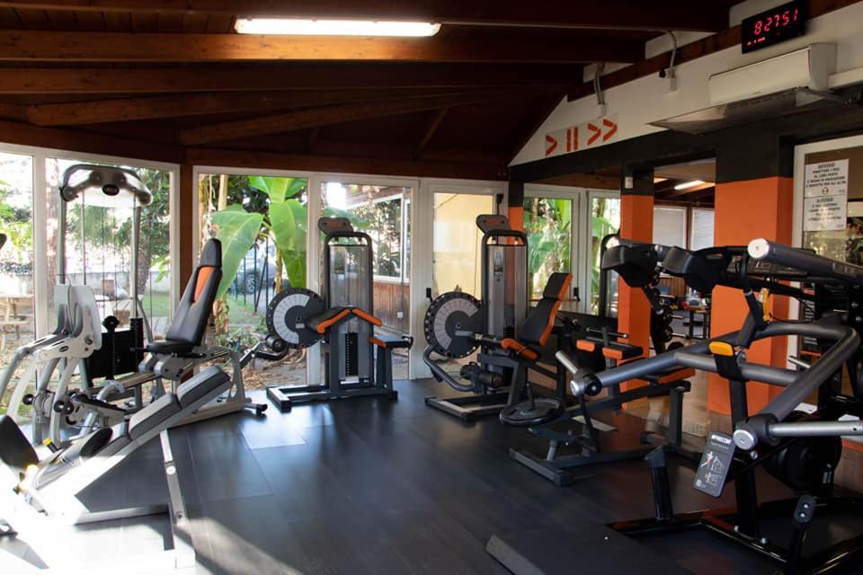 B&B Smartfit House - Room & Relax In Pescara Exteriör bild